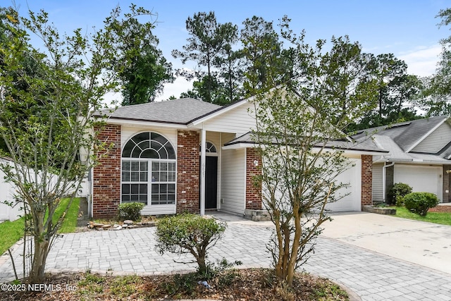 6827 Morse Oaks Dr, Jacksonville, FL 32244 - photo 2