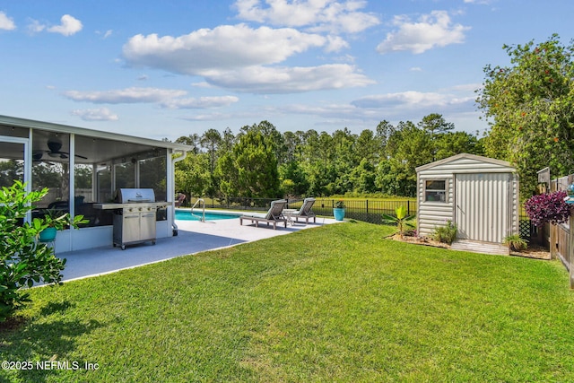 3684 Arava Dr, Green Cove Springs, FL 32043 - view of yard featuring a sunroom, a patio, and ceiling fan