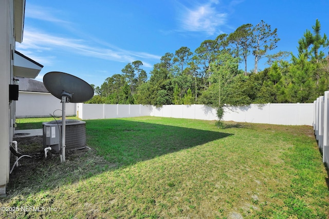 137 Codman Dr, Saint Augustine, FL 32084 - view of yard featuring central AC unit