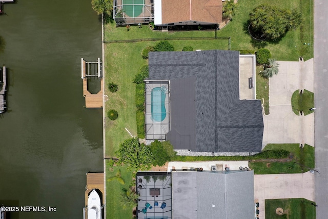 13 Clarendon Ct S, Palm Coast, FL 32137 - drone / aerial view of a pool