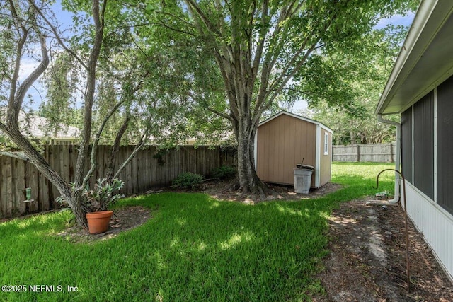 1275 Pirates Cove Ln, Fleming Island, FL 32003 - view of yard featuring a sunroom