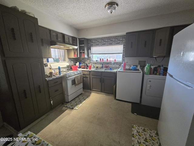 803 N 17th St, Palatka, FL 32177 - photo 12