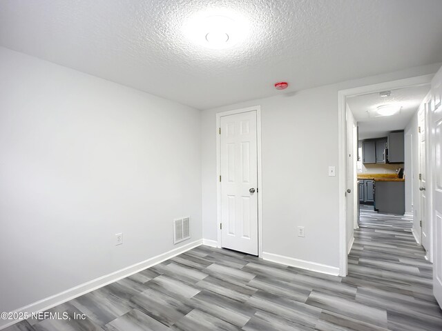 6914 Alachua Ave, Jacksonville, FL 32210 - photo 22