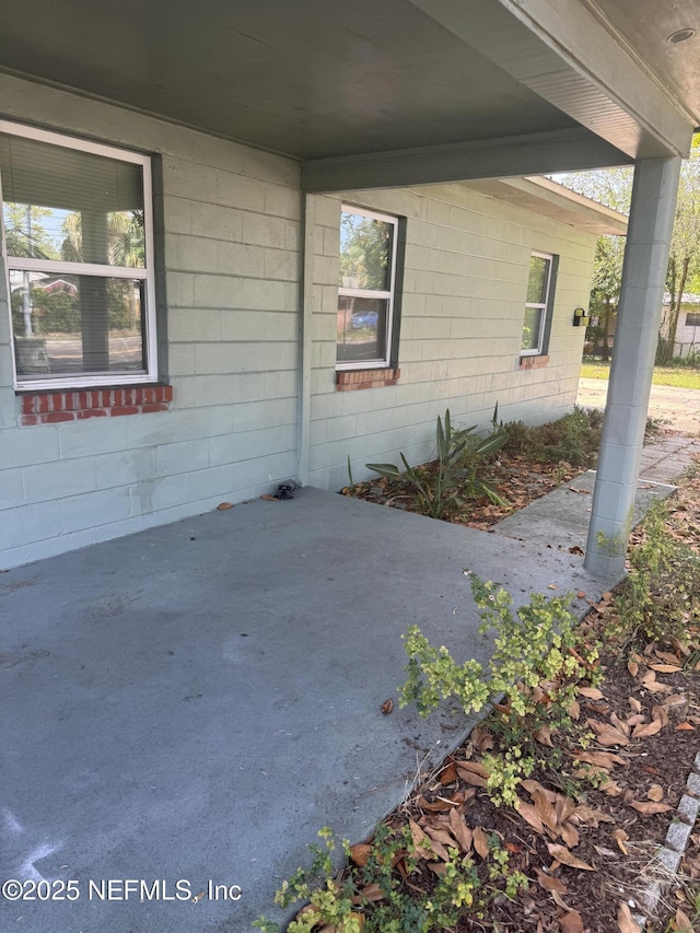 1517 Rogero Rd, Jacksonville, FL 32211