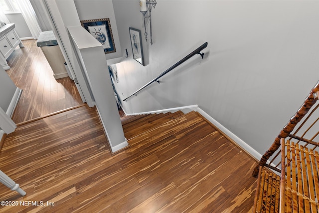 15 Ponte Vedra Ct Unit C, Ponte Vedra Beach, FL 32082 - staircase with baseboards and hardwood / wood-style floors