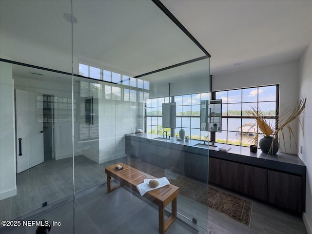 8063 Appian Way, Jacksonville, FL 32208 - sunroom with a jacuzzi and a water view