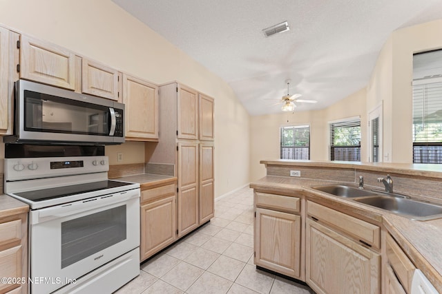 12274 Franklin Brook Ln, Jacksonville, FL 32225 - photo 19