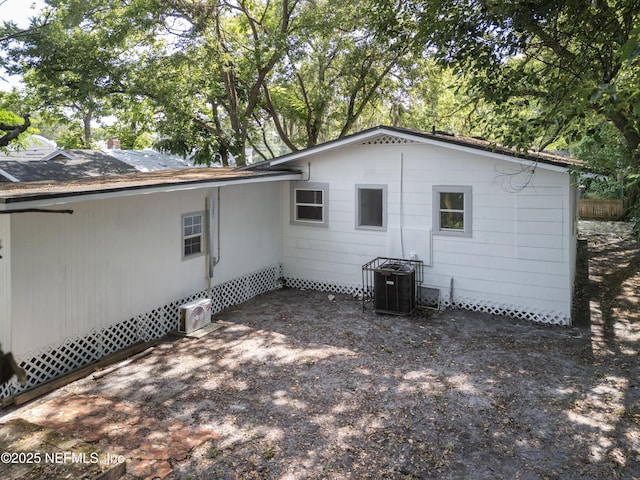 2210 Lamee Ave, Jacksonville, FL 32207 - back of house featuring cooling unit