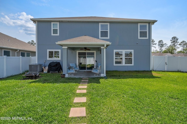 2522 Lantana Ln, Green Cove Springs, FL 32043 - rear view of property with a ceiling fan, a patio, cooling unit, and a gate