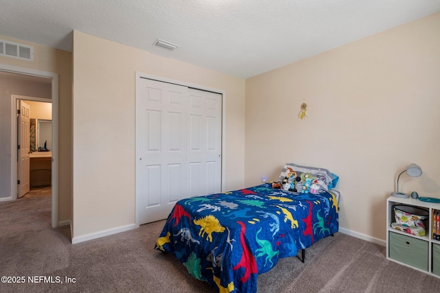 2522 Lantana Ln, Green Cove Springs, FL 32043 - bedroom featuring carpet flooring, a closet, and baseboards
