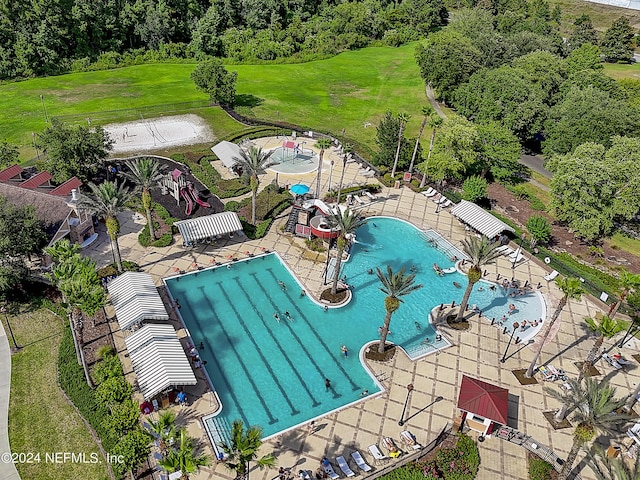 3051 Paddle Creek Dr, Green Cove Springs, FL 32043 - aerial view of a pool area