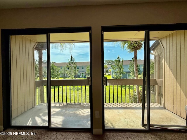 7779 Las Palmas Way Unit 114, Jacksonville, FL 32256 - entryway featuring carpet