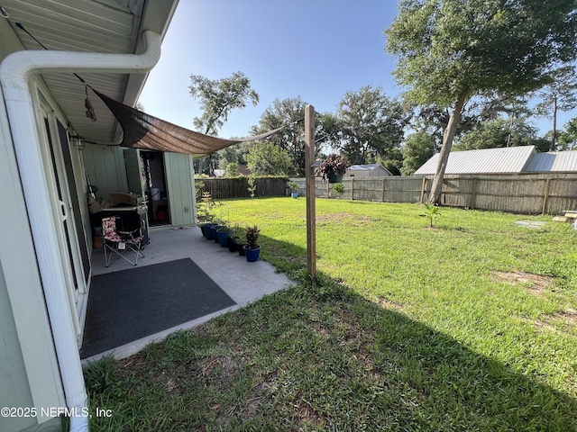 117 Eliam Rd, Melrose, FL 32666 - view of yard with a patio area