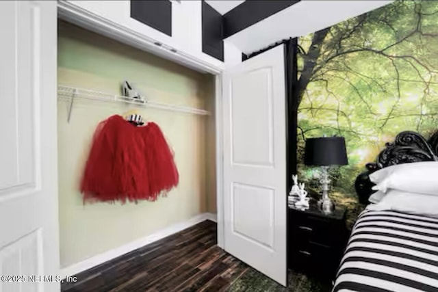 945 Registry Blvd Unit 207, Saint Augustine, FL 32092 - mudroom with dark wood finished floors and baseboards