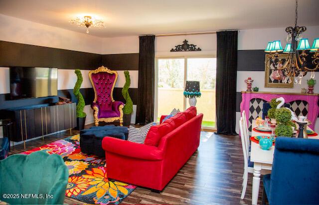 945 Registry Blvd Unit 207, Saint Augustine, FL 32092 - living area featuring a chandelier and wood finished floors