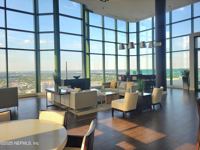 1431 Riverplace Blvd Unit 1707, Jacksonville, FL 32207 - community lobby featuring a high ceiling and expansive windows