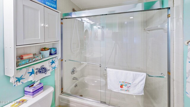 21 Mid Pines Cir, Palm Coast, FL 32137 - full bath with bath / shower combo with glass door and toilet