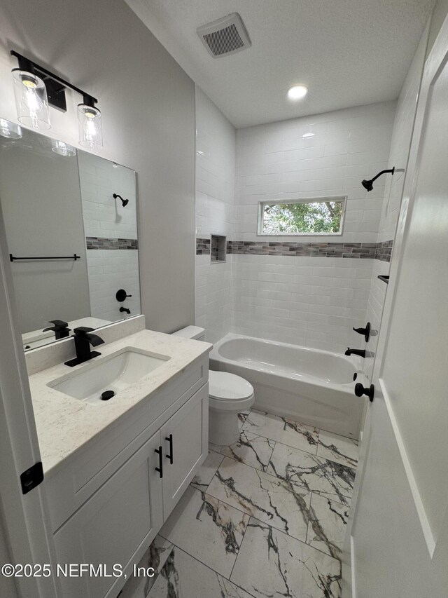 37280 New Oak St, Hilliard, FL 32046 - full bath with  shower combination, marble finish floors, toilet, vanity, and recessed lighting