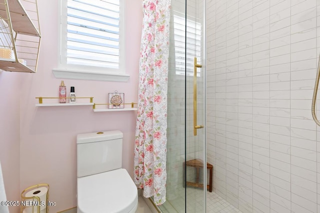 1252 Paradise Pond Rd, Saint Augustine, FL 32092 - full bathroom featuring a shower stall and toilet