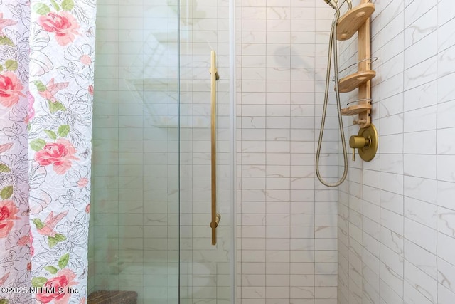 1252 Paradise Pond Rd, Saint Augustine, FL 32092 - full bathroom featuring a stall shower