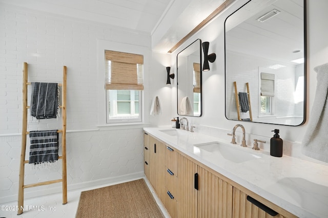 816 Ocean Front, Neptune Beach, FL 32266 - full bath with double vanity