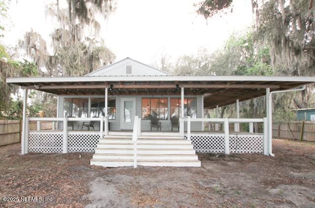 318 Riviera Dr, Crescent City, FL 32112 - photo 2