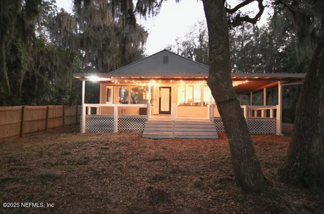 318 Riviera Dr, Crescent City, FL 32112 - photo 17