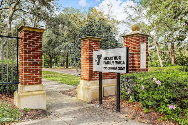 1787 Azalea St, Fernandina Beach, FL 32034 - view of community sign