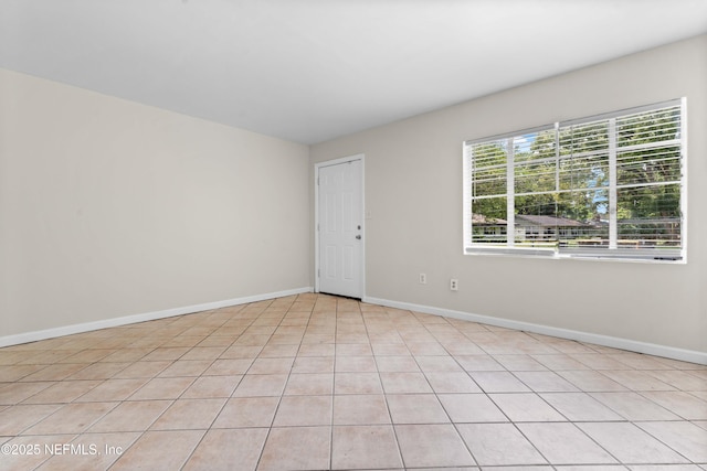 602 Luna Ct, Jacksonville, FL 32205 - unfurnished room featuring baseboards