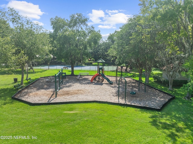 1500 Marsh Rabbit Way, Fleming Island, FL 32003 - community playground with a yard