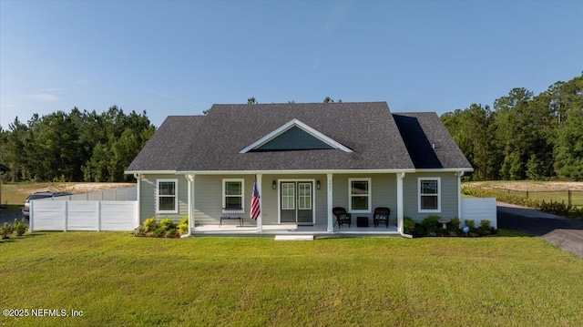 5801 SE County Road 21b, Keystone Heights, FL 32656 - view of front of home with a porch and roof with shingles