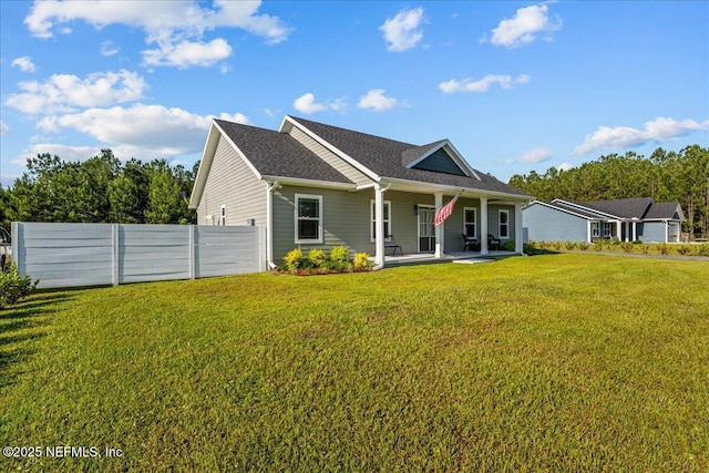 5801 SE County Road 21b, Keystone Heights, FL 32656 - view of front of property with a porch and roof with shingles