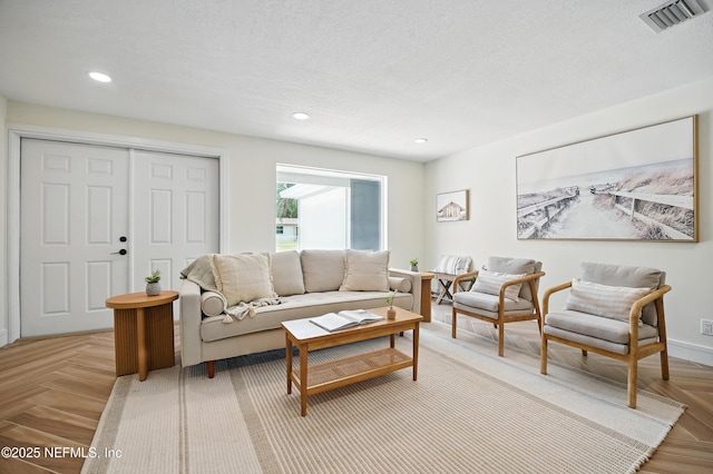 1233 Boca Grande Ave, Jacksonville, FL 32233 - living area with recessed lighting