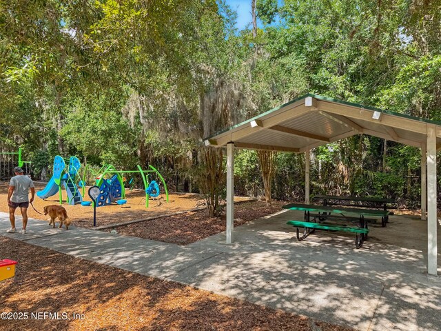 1077 Waterfall Dr, Jacksonville, FL 32225 - view of property's community featuring view of scattered trees