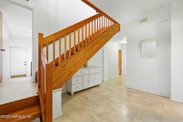 2605 S Ponte Vedra Blvd, Ponte Vedra Beach, FL 32082 - view of stairway