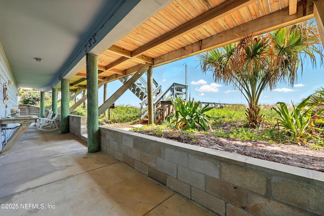 2605 S Ponte Vedra Blvd, Ponte Vedra Beach, FL 32082 - view of patio / terrace