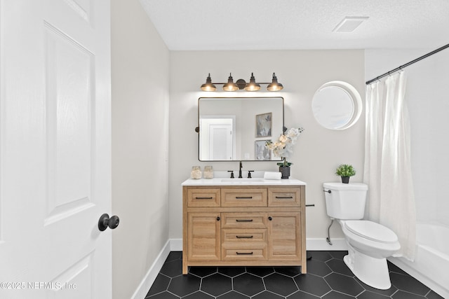 1008 Durbin Parke Dr, Saint Johns, FL 32259 - bathroom with vanity, tile patterned floors, toilet, baseboards, and shower / tub combo with curtain