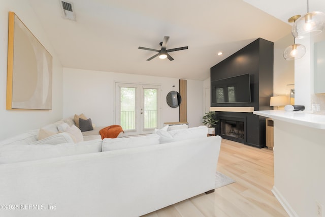 13727 Richmond Park Dr Unit 207, Jacksonville, FL 32224 - photo 5