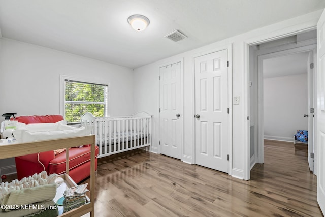 9160 Wild Rd, Jacksonville, FL 32220 - bedroom featuring wood finished floors and baseboards