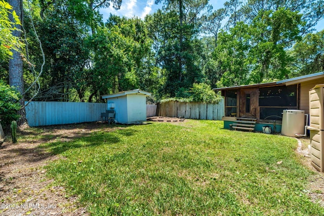 9160 Wild Rd, Jacksonville, FL 32220 - view of yard