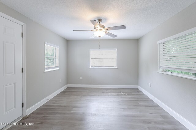 6351 Fabian Dr, Jacksonville, FL 32210 - photo 21