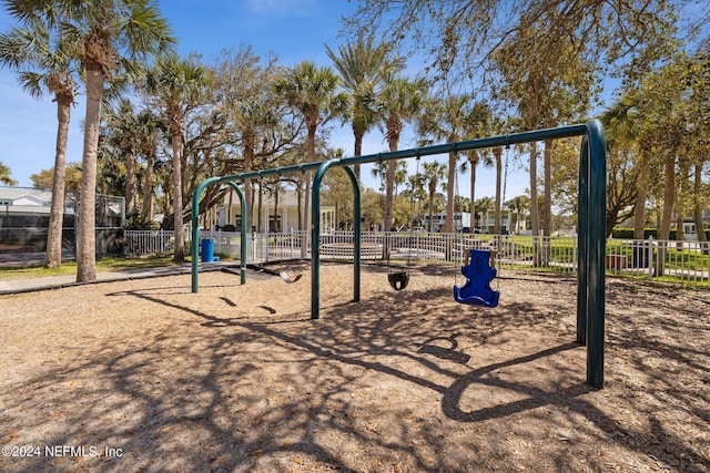 901 Ocean Blvd Unit 98, Atlantic Beach, FL 32233 - view of community jungle gym