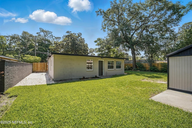 6114 Suwanee Rd, Jacksonville, FL 32217 - view of rear view of house