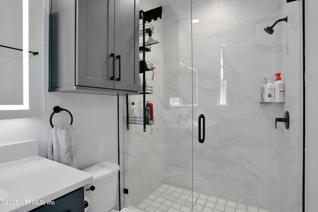1622 Bridgeton Dr, Jacksonville, FL 32207 - full bath with vanity, a stall shower, and toilet