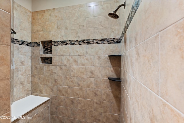 4701 Cree Ct, Saint Johns, FL 32259 - bathroom featuring a tile shower