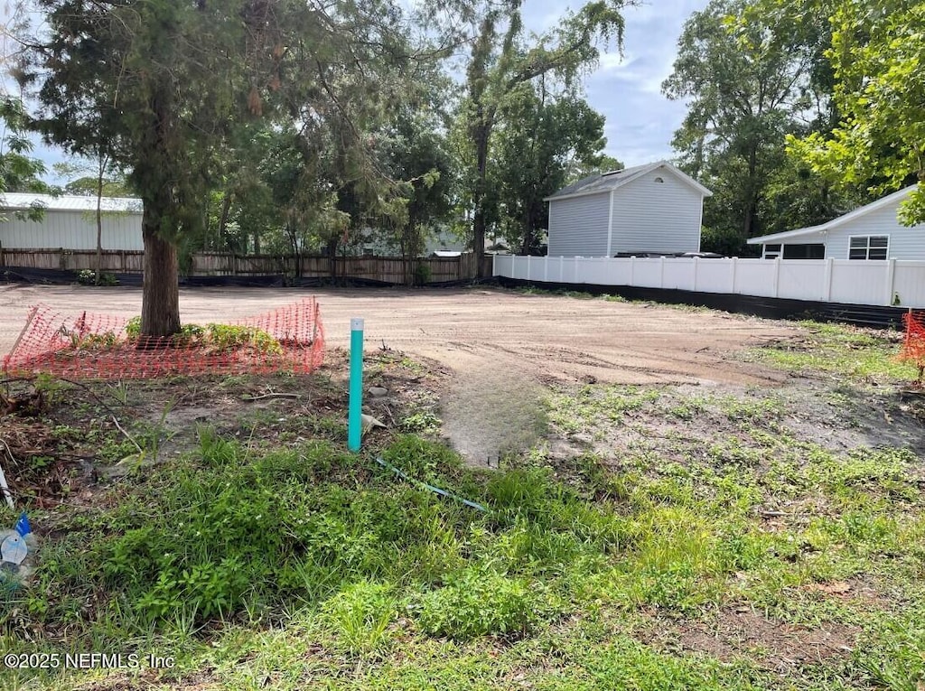 1282 Hibiscus St, Atlantic Beach, FL 32233