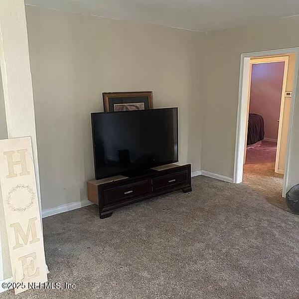 1080 W 13th St, Jacksonville, FL 32209 - photo 7