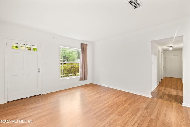 1927 Lakewood Cir N, Jacksonville, FL 32207 - foyer featuring light wood-type flooring and baseboards