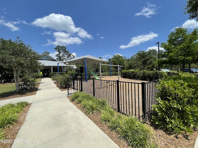 10312 Benson Lake Dr, Jacksonville, FL 32222 - view of home's community
