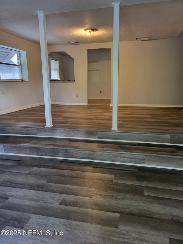 573 Starratt Rd, Jacksonville, FL 32218 - photo 13